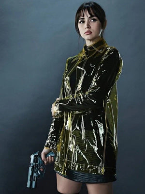 Ana-De-Armas-Blade-Runner-2049-Yellow-Jacket