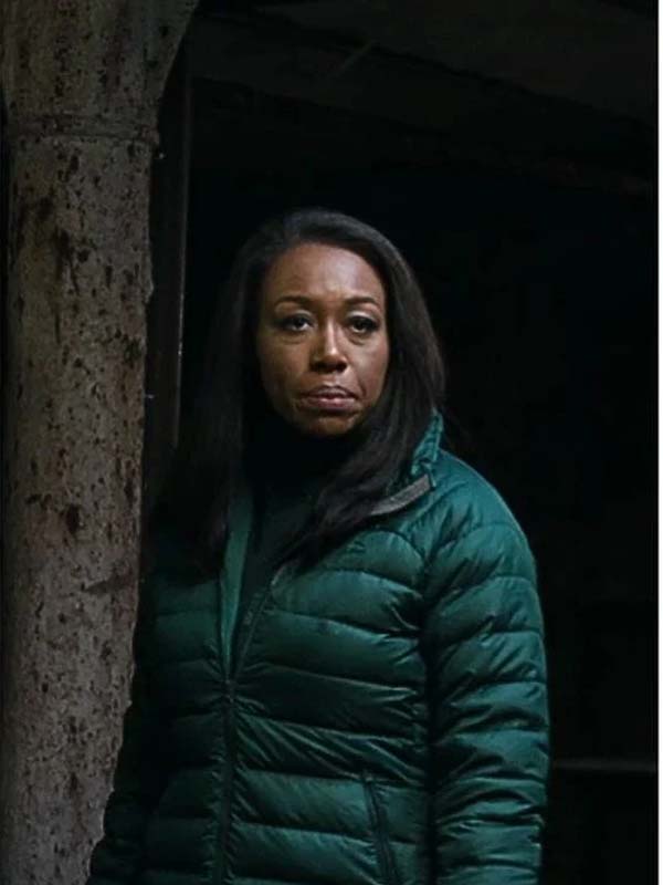 Catherine Weaver The Night Agent  Green Puffer Jacket