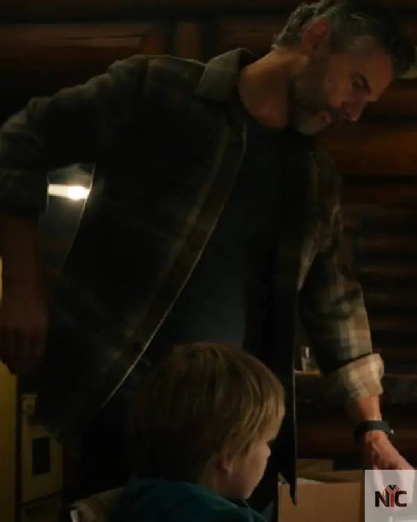 Untamed S01 Eric Bana Plaid Shirt The Urban Hawk